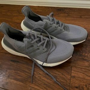 Adidas Ultraboost Size 9